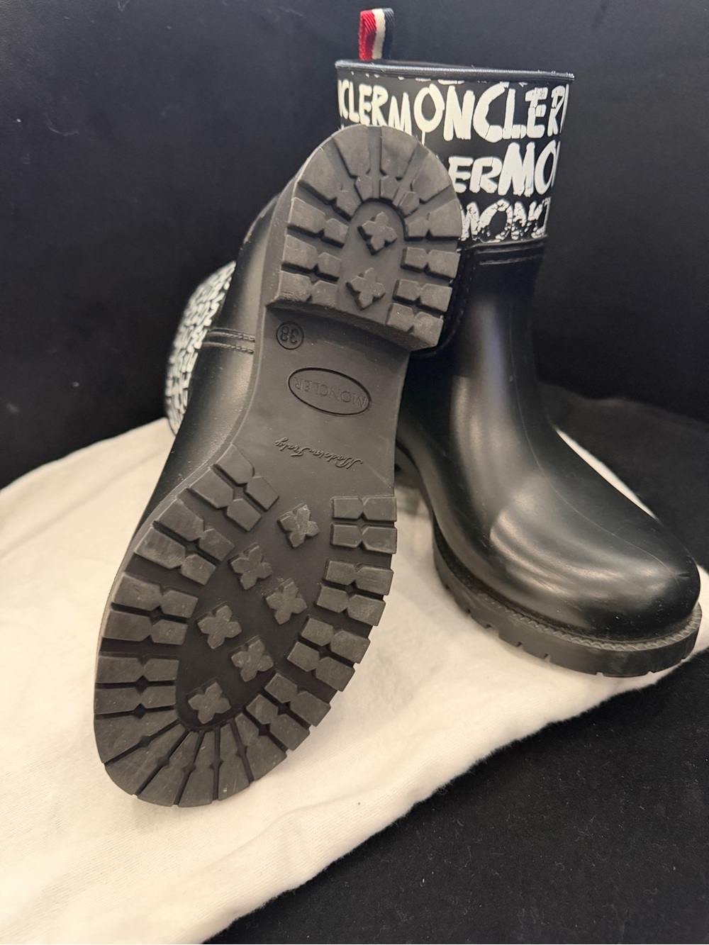 Moncler Black and White Logo Rubber Boots - Picture 8 of 8